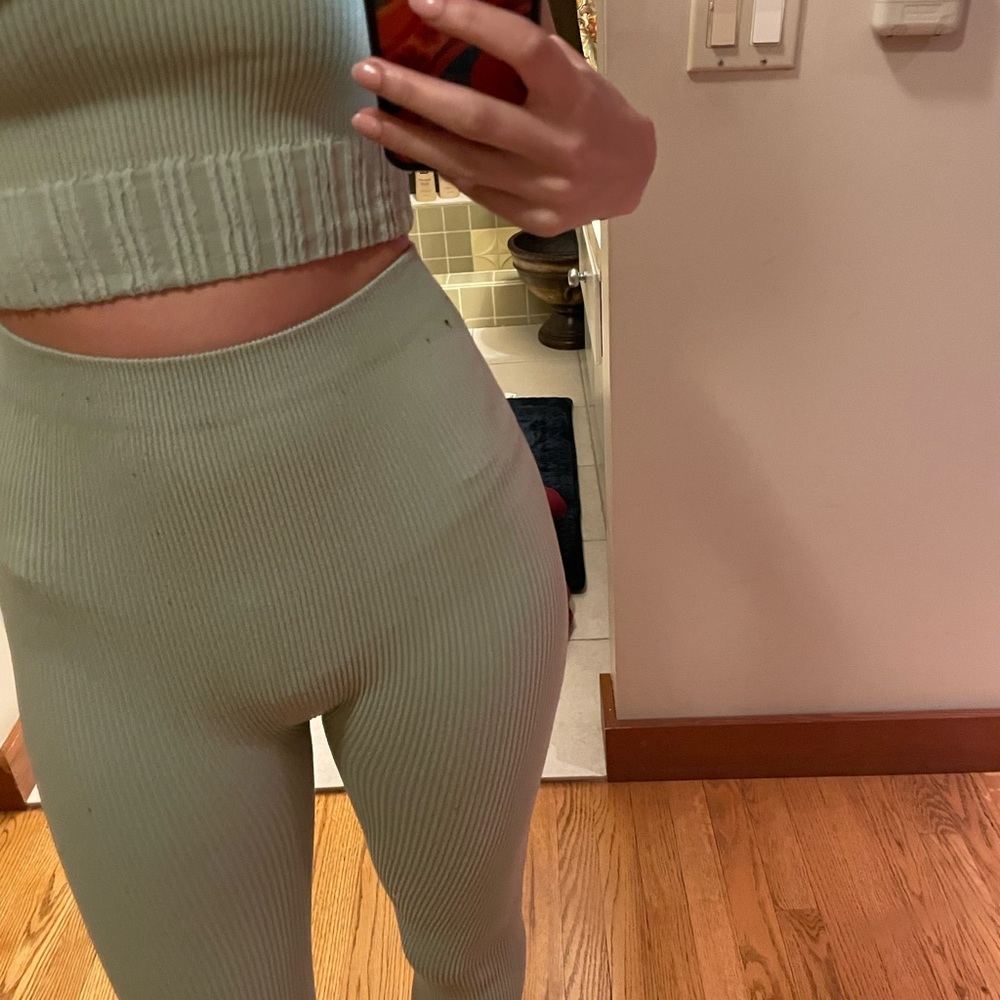 Zara Set - Picture 4 of 8